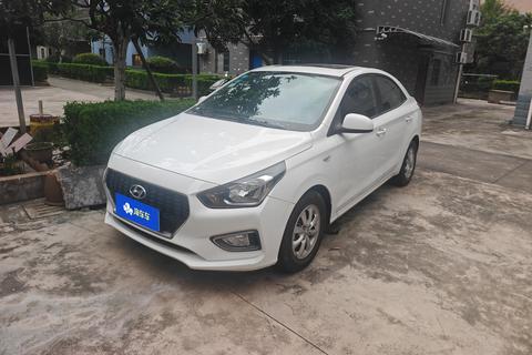 Hyundai 2017 1.4L MT V
