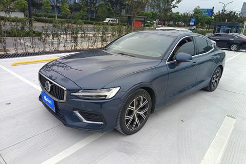 Volvo S60 2023 — пригон из Китая