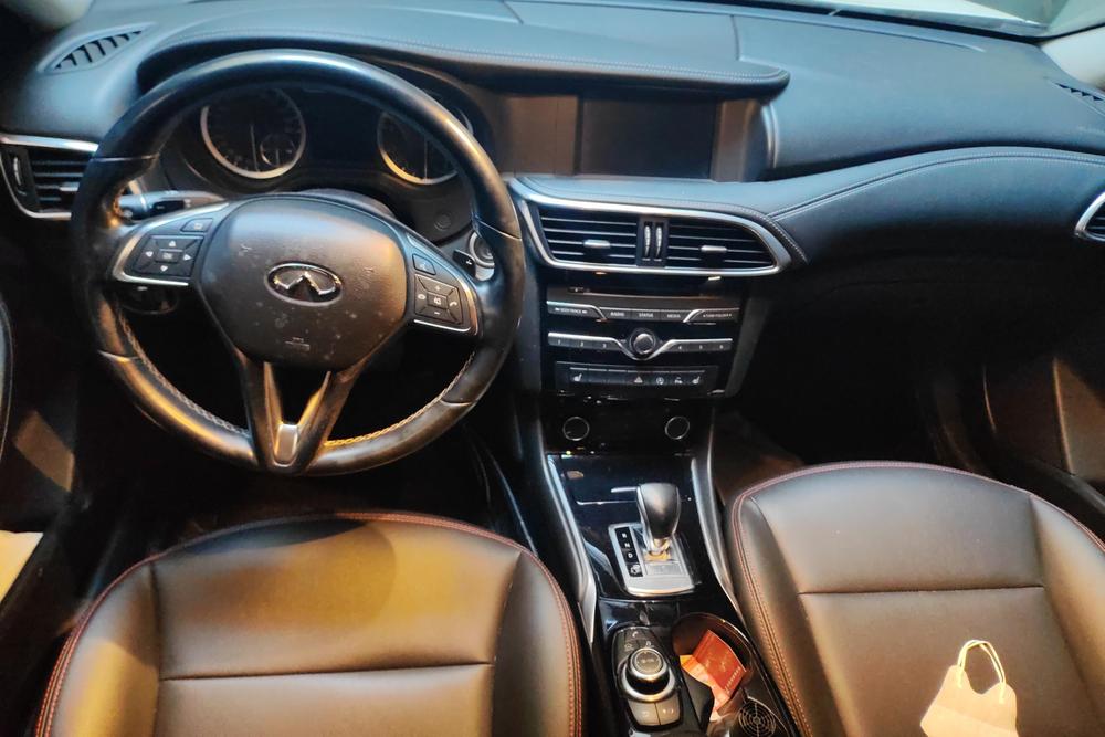 Infiniti QX30, фото 13