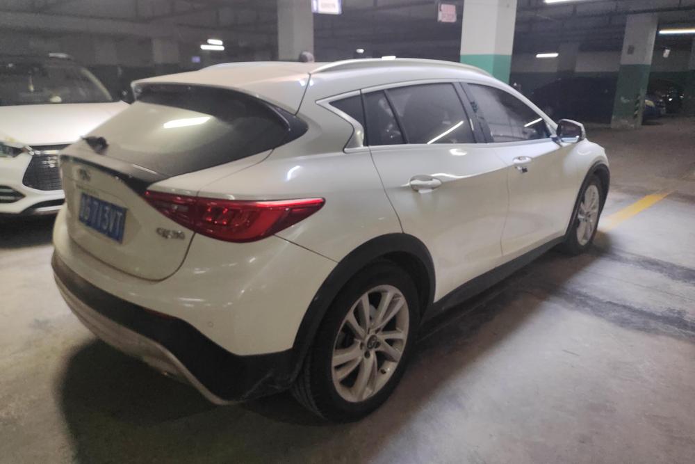 Infiniti QX30, фото 3