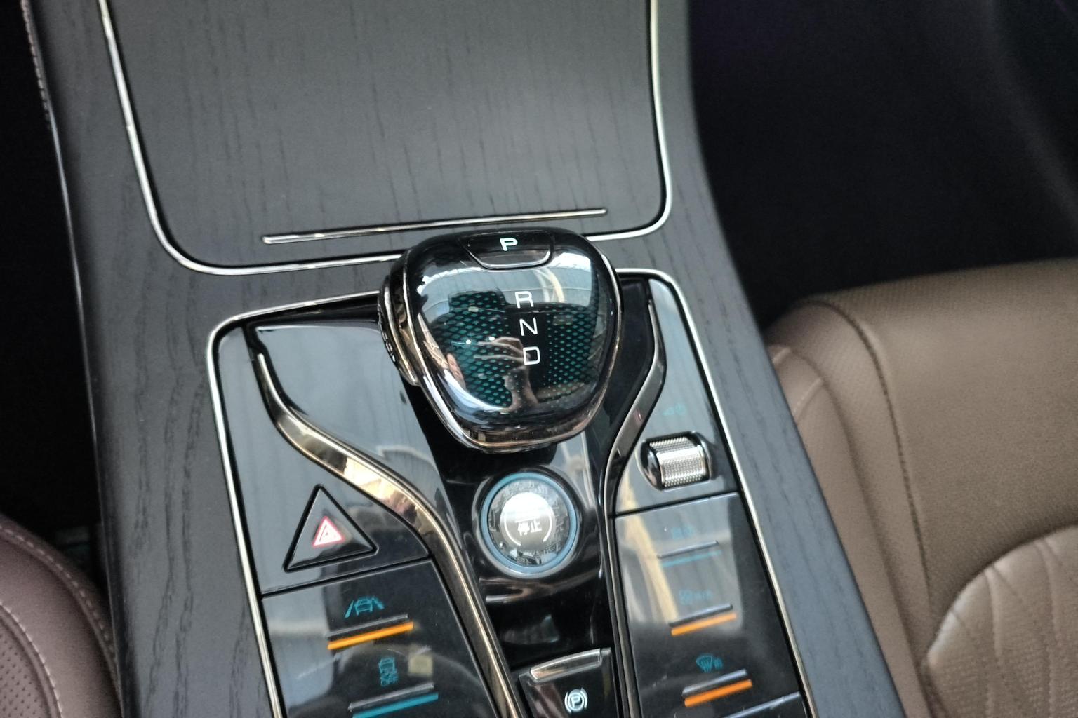 BYD Han DM 2020 DM AWD Performance Премиум