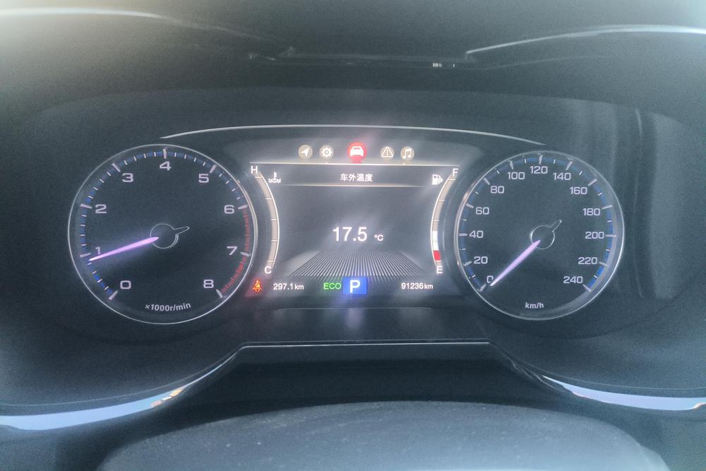 GAC Trumpchi GS7, фото 15