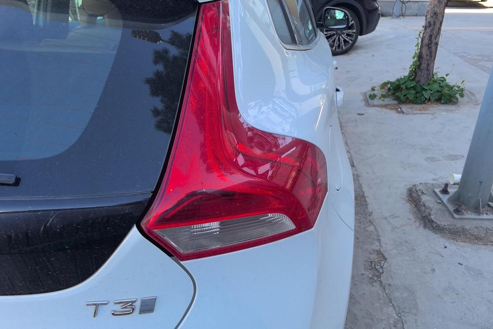 Volvo V40, фото 5