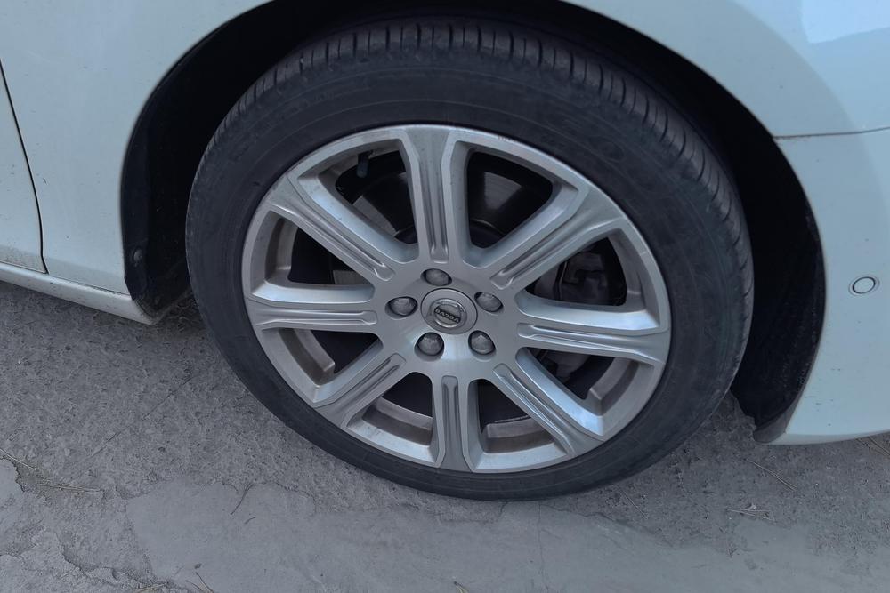 Volvo V40, фото 10