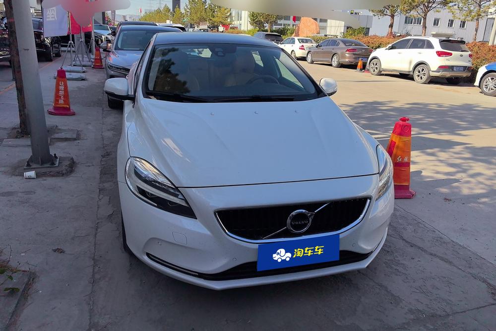 Volvo V40, фото 2