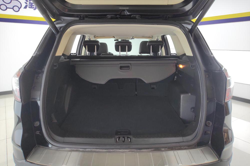 Ford Kuga, фото 17