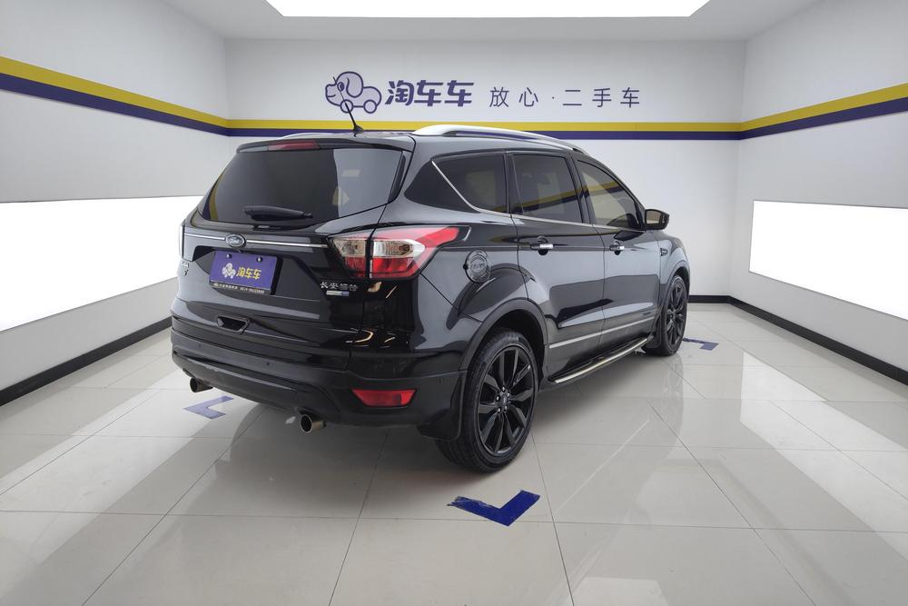 Ford Kuga, фото 3