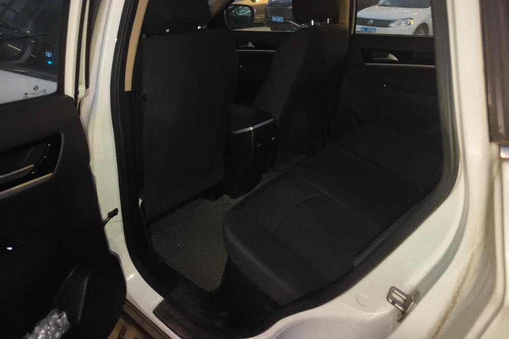 Dongfeng Aeolus AX7, фото 11