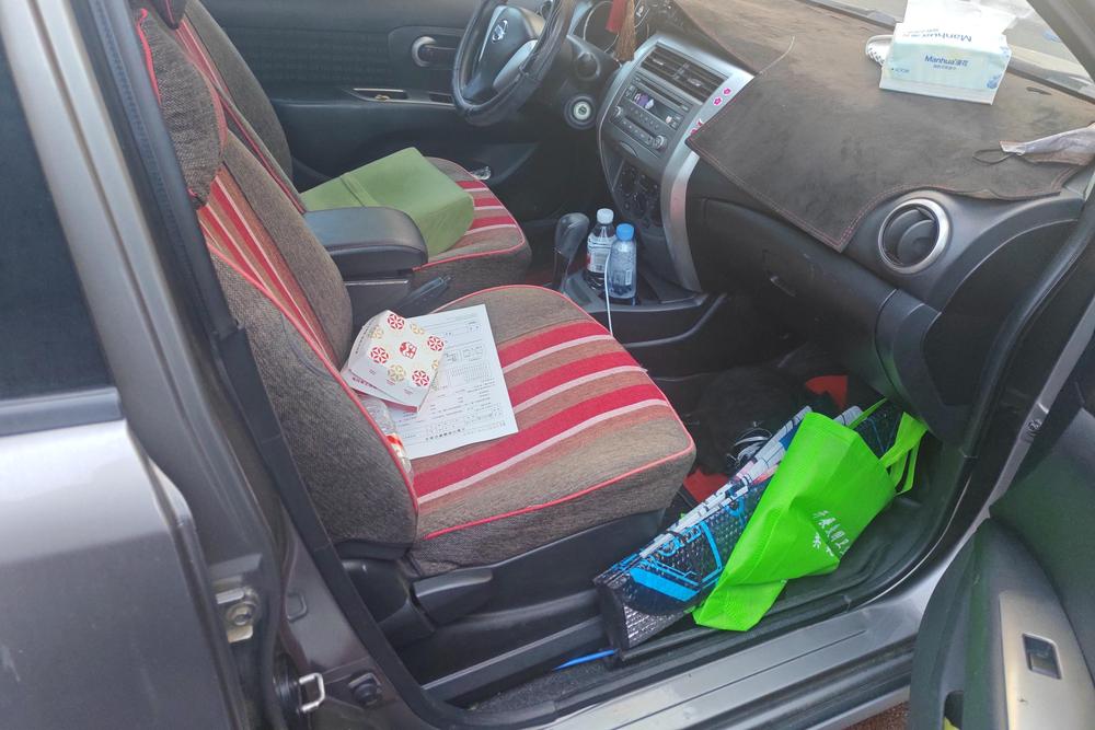 Nissan Livina, фото 12