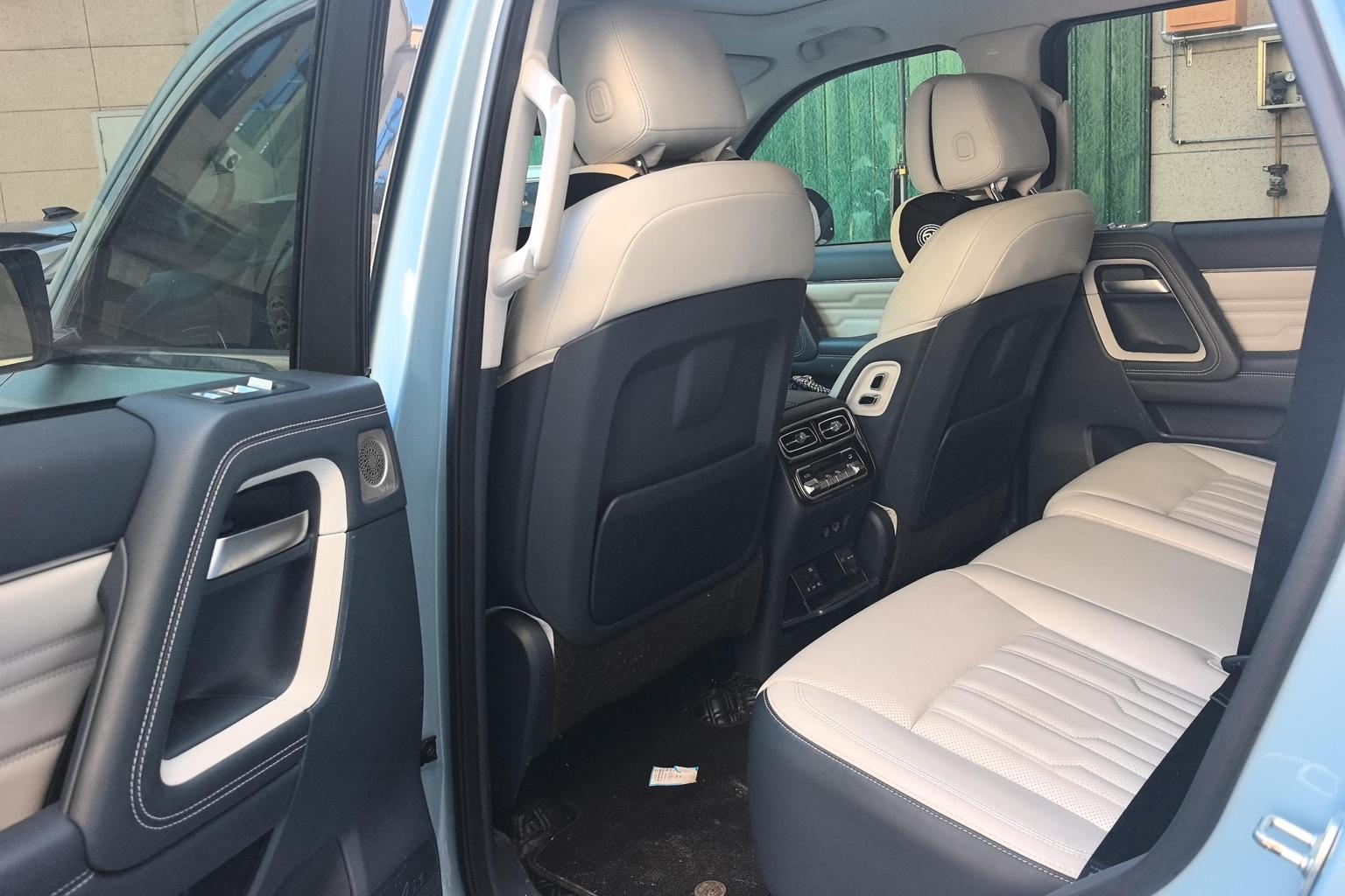 BAIC BJ BAIC Off-road BJ60 2022 2.0T АКПП shi yi ban wu seats