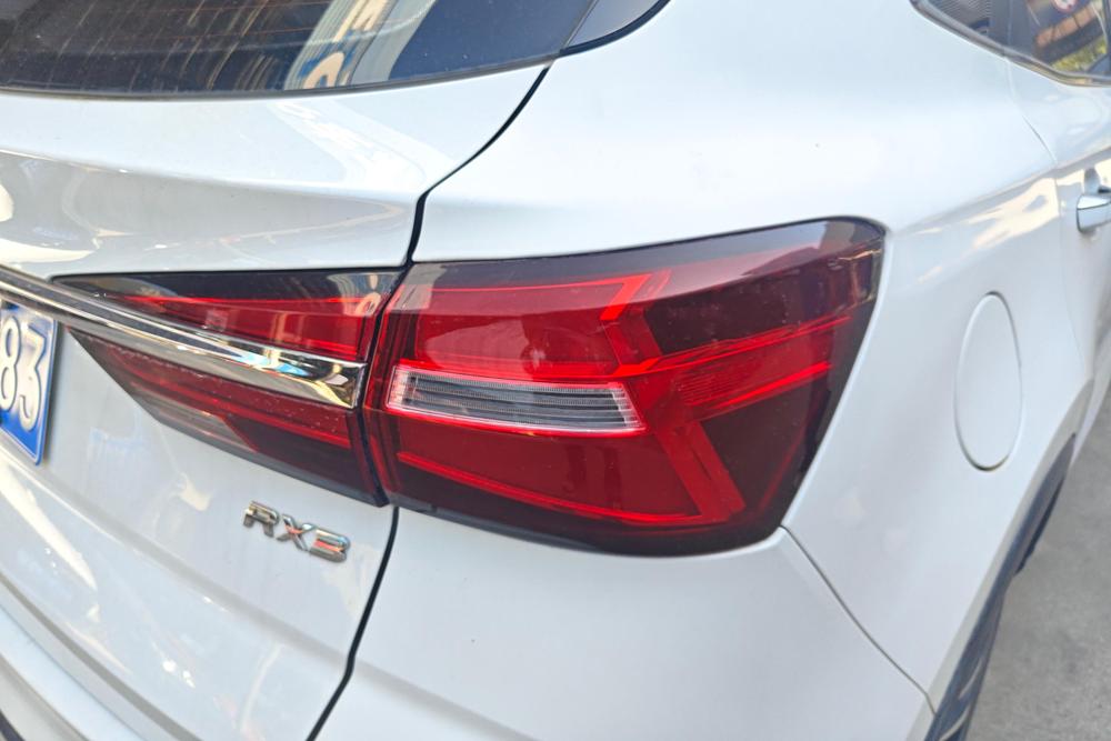 Roewe RX3, фото 11