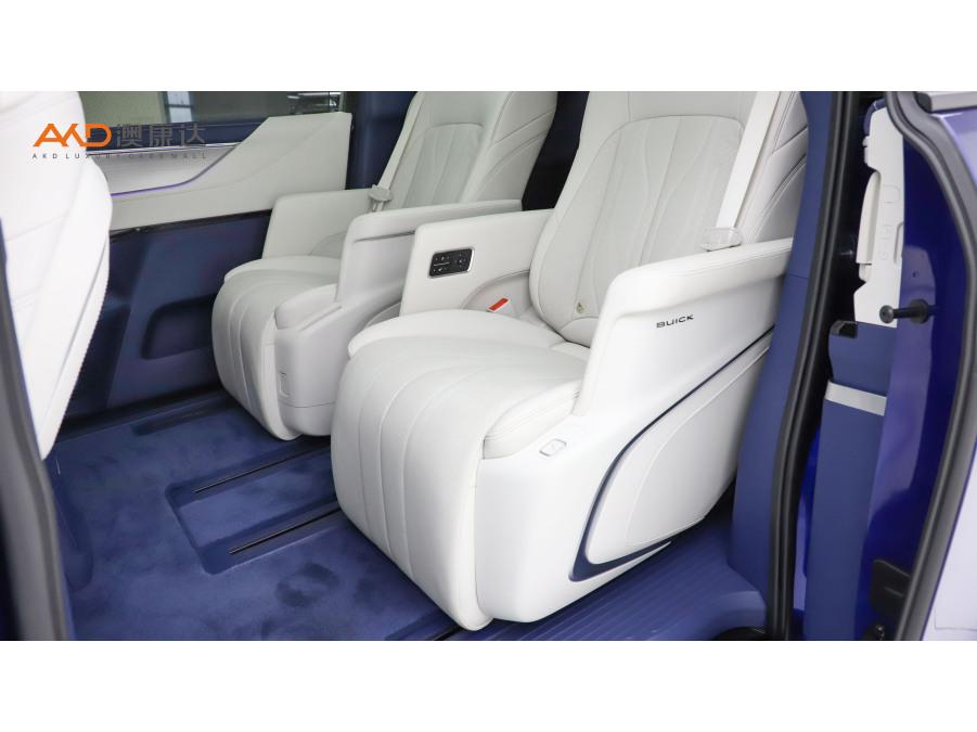 Buick GL8 PHEV 2024 1.5T мест