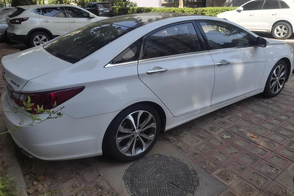Hyundai Sonata 8, фото 3