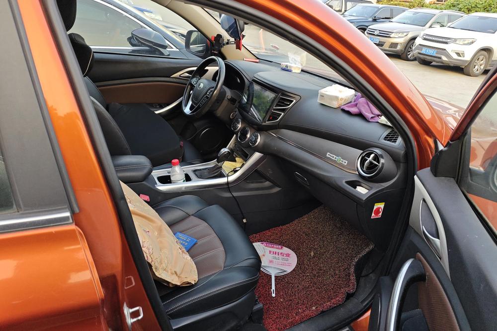 BYD Song, фото 10