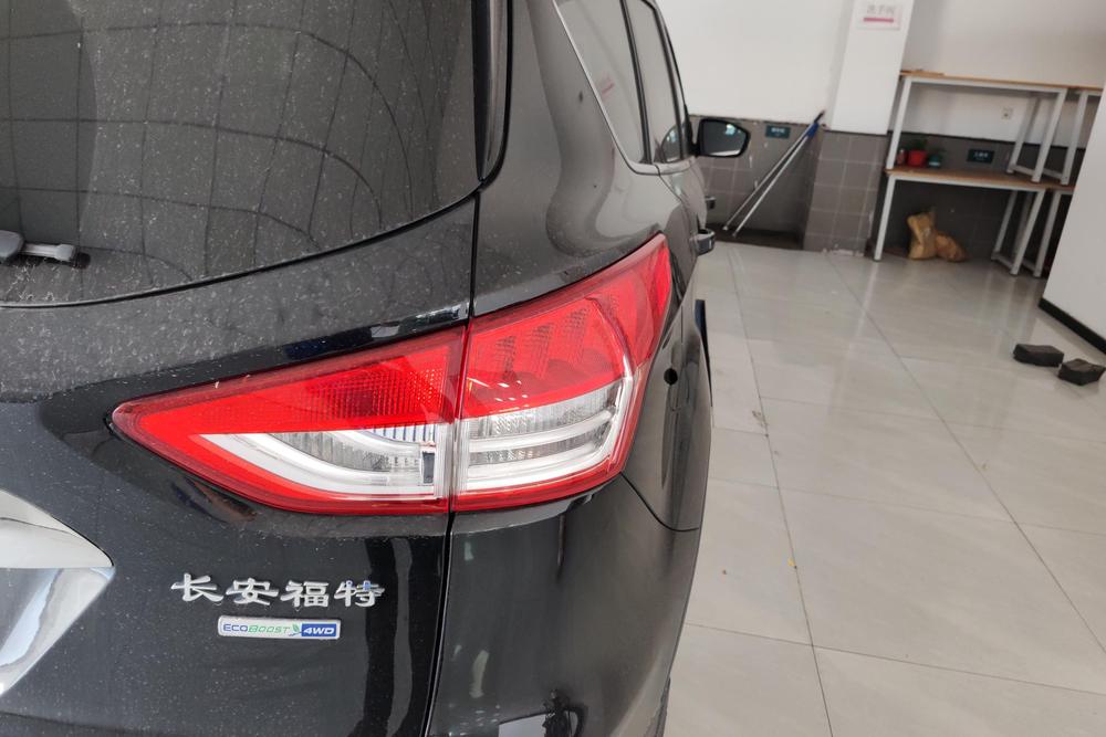 Ford Kuga, фото 6