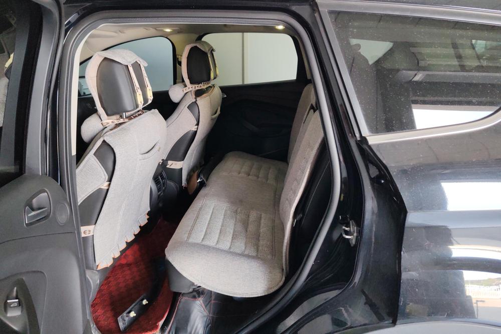 Ford Kuga, фото 15