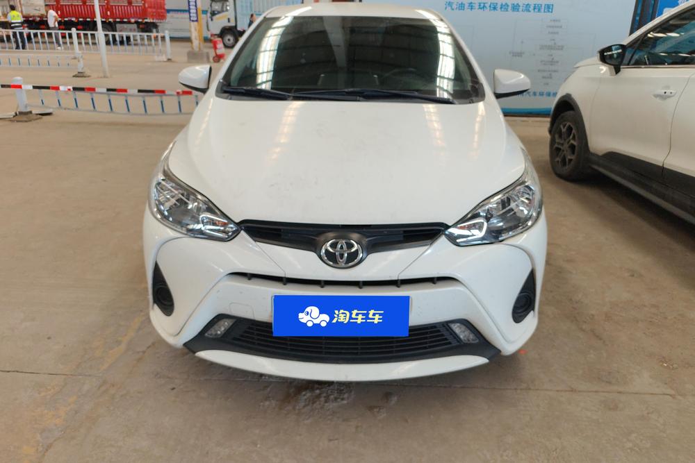 Toyota Yaris L Sedan, фото 2