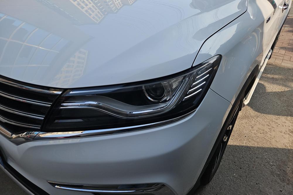 Roewe RX5, фото 3