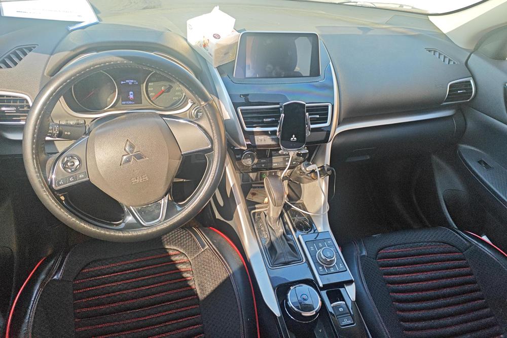 Mitsubishi Eclipse Cross, фото 12