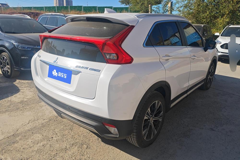 Mitsubishi Eclipse Cross, фото 3