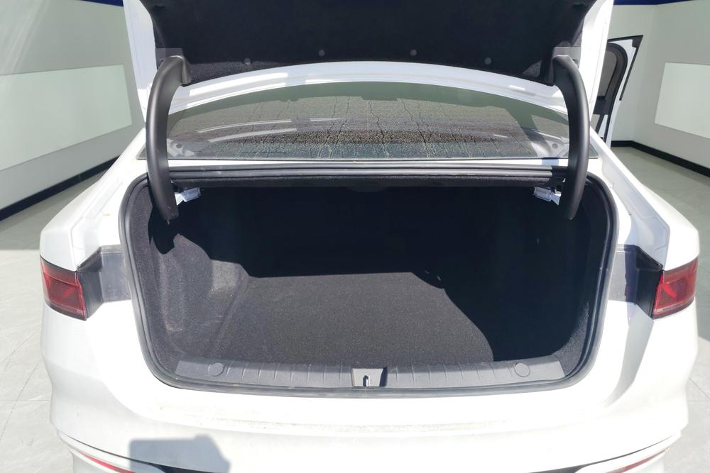 BYD Qin PLUS EV, фото 17