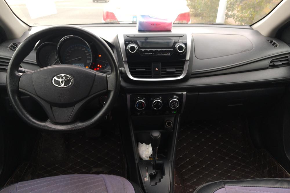 Toyota Yaris L Sedan, фото 13