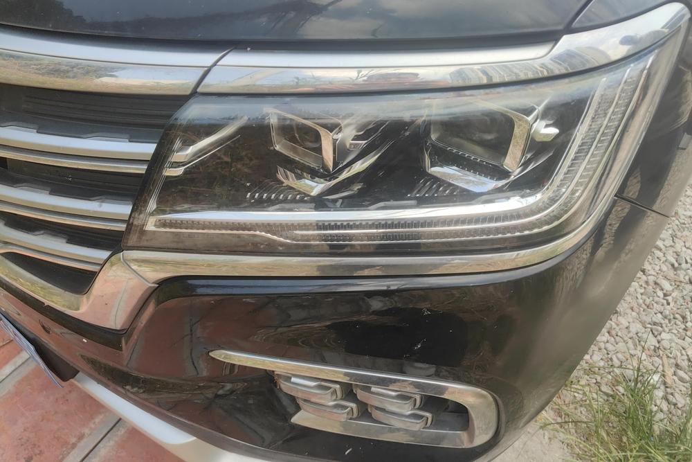 Roewe RX8, фото 4