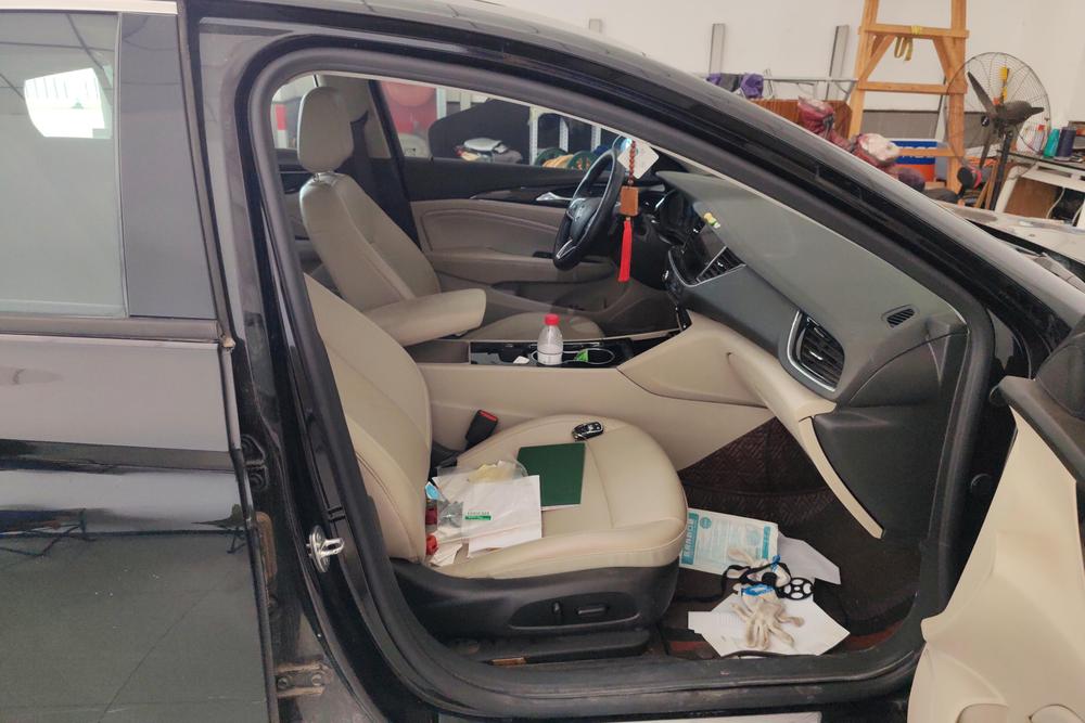 Buick Regal, фото 10