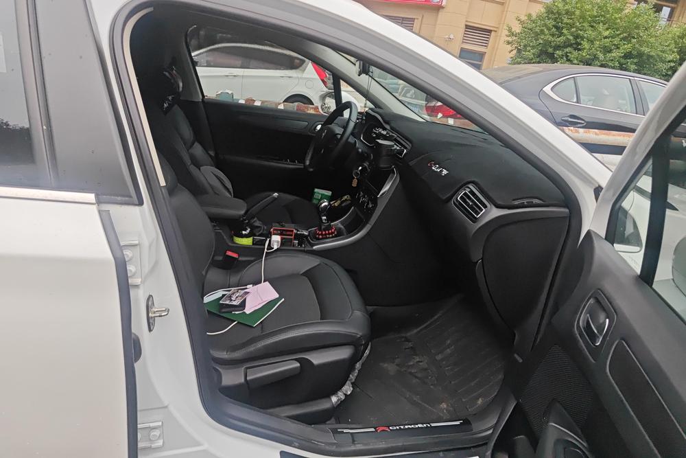 Citroën C4 Sega, фото 9