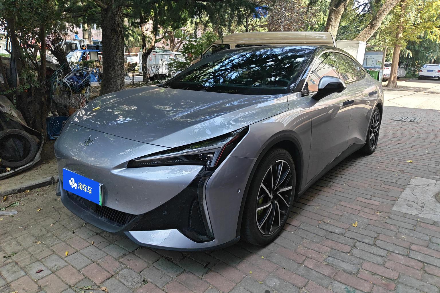 ARCFOX ji hu a er fa S5 2025 560MAX 185kW