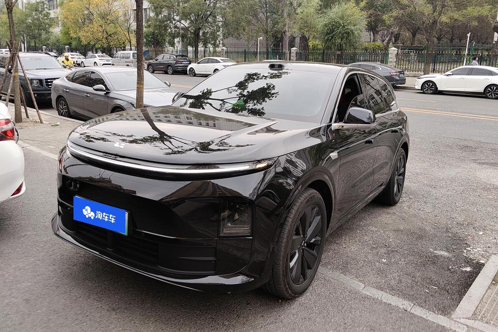 Li Auto L6