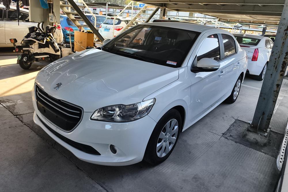 Peugeot 301