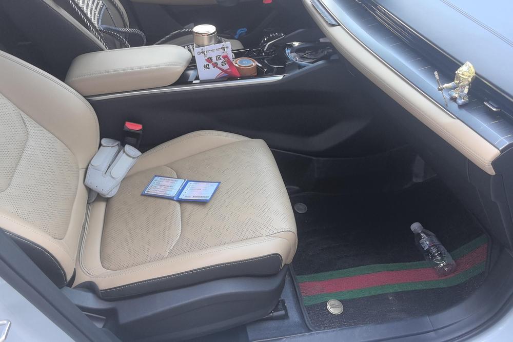 Geely Emgrand L HiP, фото 17