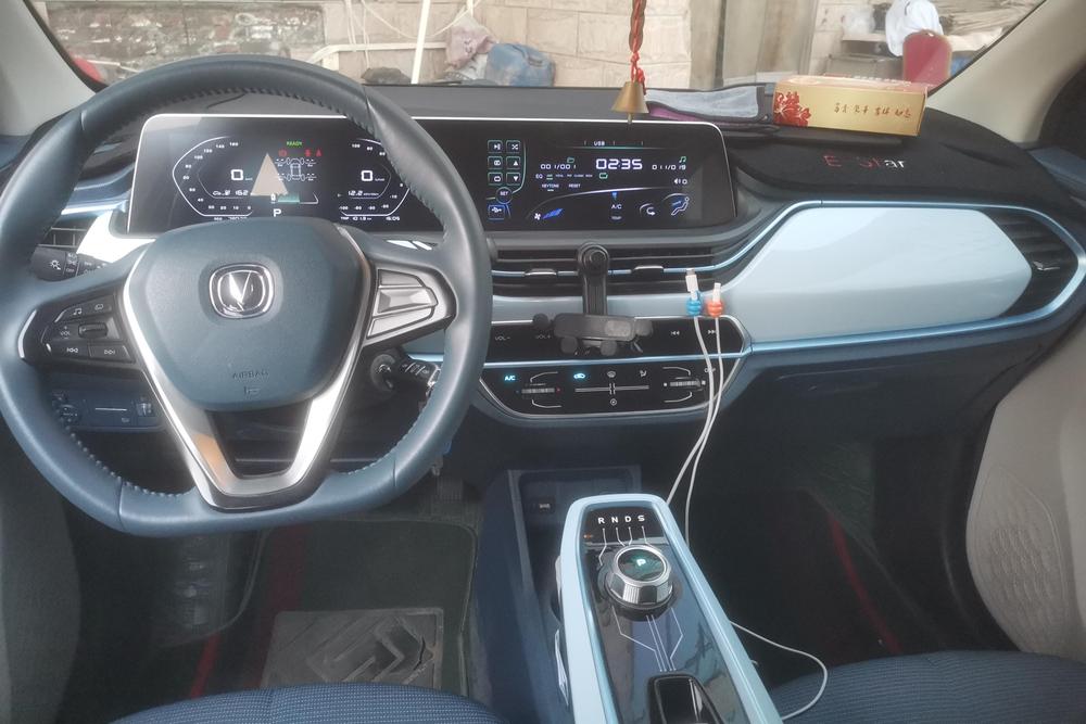 Changan BenBen E-Star, фото 13