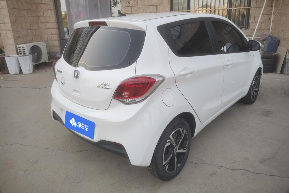 Changan BenBen E-Star, фото 3