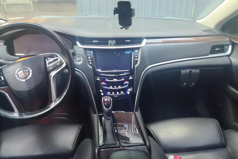 Cadillac XTS, фото 13
