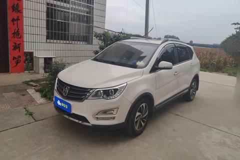Автомобиль #2296157 560 2016 1.8L MT Luxury