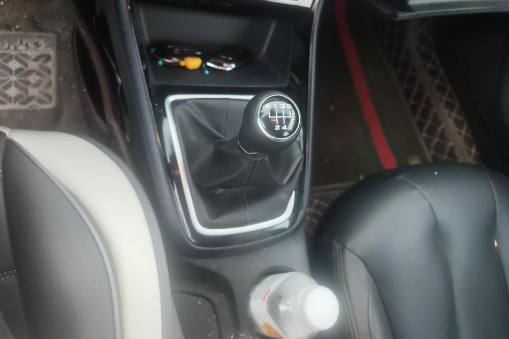 Roewe i5, фото 14