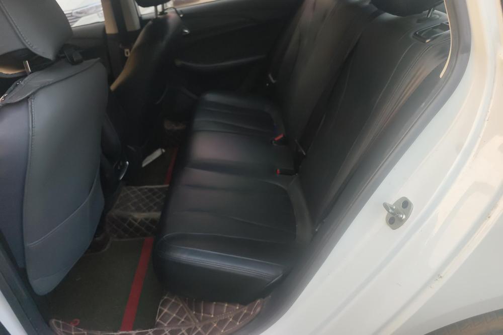 Roewe i5, фото 16