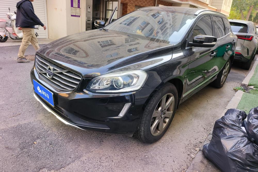 Volvo XC60 (Import)