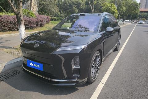 Nio ES8