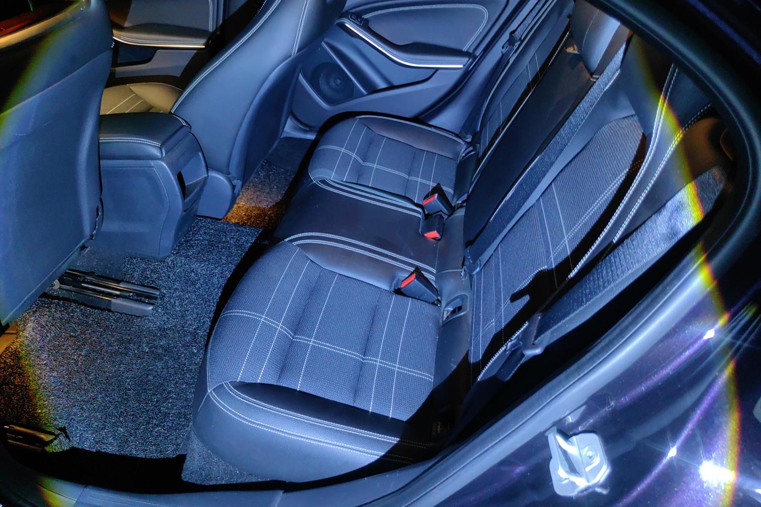Mercedes-Benz A-Class 2015 A 200 Style