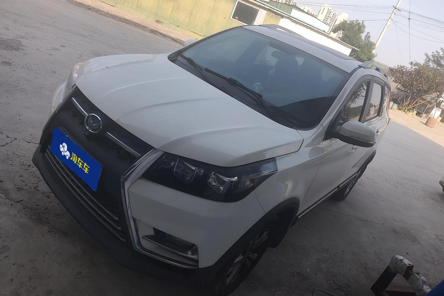 BAIC Huansu S3 2016 S3 L 1.5L МКПП zun xiang xing