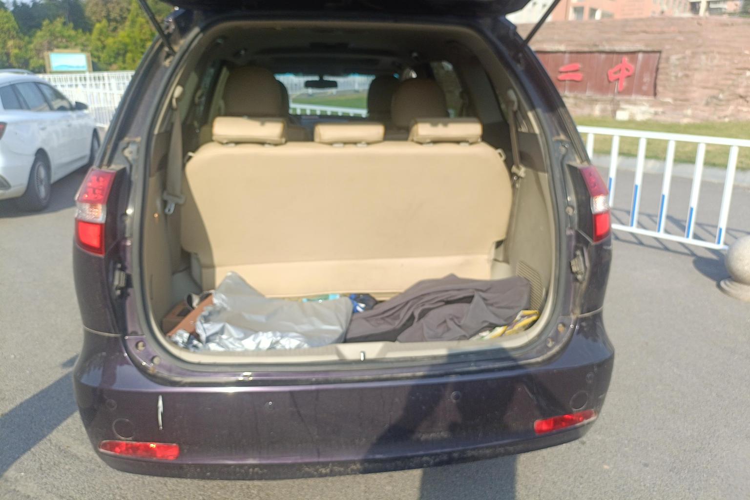 BYD M6 2015 2.4L АКПП Люкс