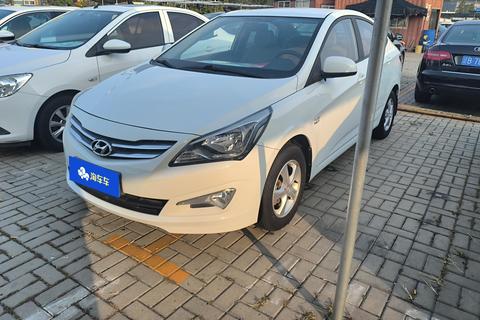 Hyundai Reina