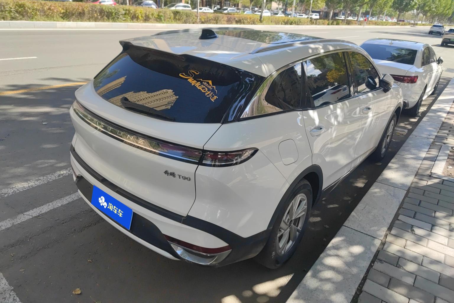 Bestune T90 2023 1.5T АКПП Люкс