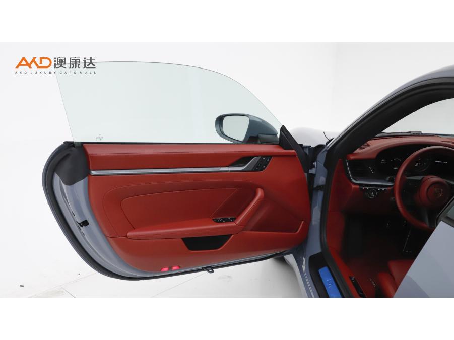 Porsche 911 2023 Carrera 3.0T