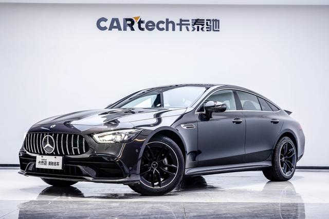 Mercedes-Benz AMG GT 2023 года выпуска
