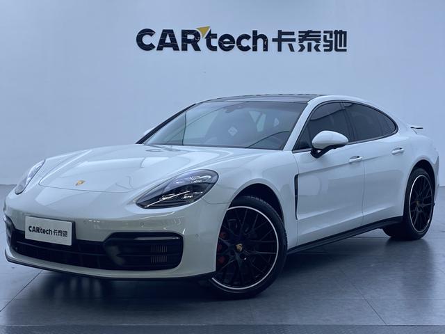 Porsche Panamera 2022 года выпуска