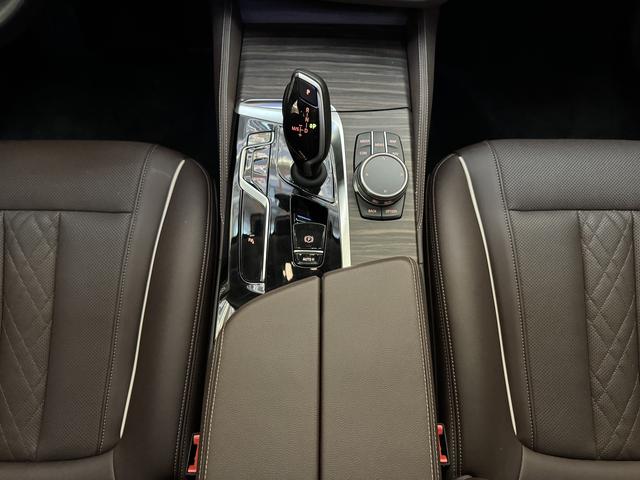 BMW 5 series 2021 Белый из Китая, фото 6